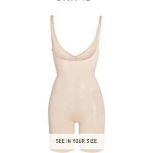 Skims Sheer Sculpt Bodysuit in Clay M